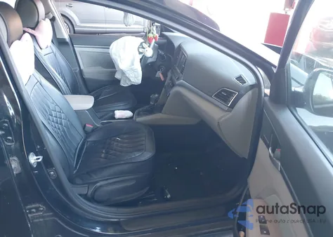 2018 Hyundai Elantra Sel z USA, uszkodzony, nr VIN 5NPD84LF1JH241278